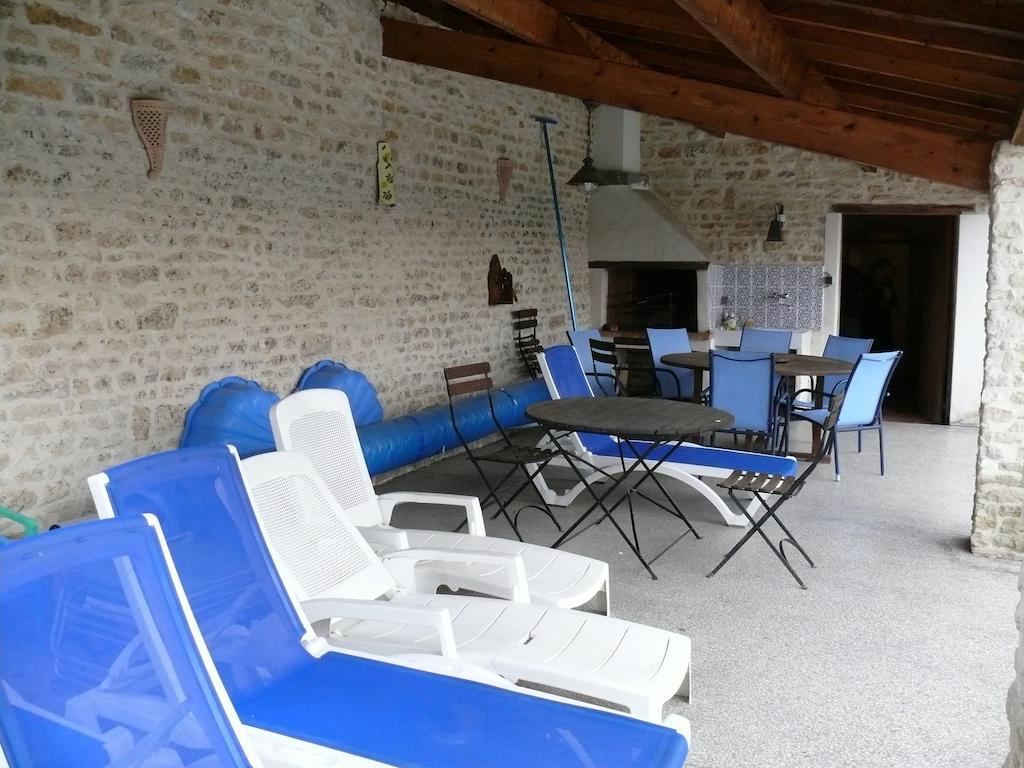 Le Clos De La Vigne Montreuil  Екстериор снимка